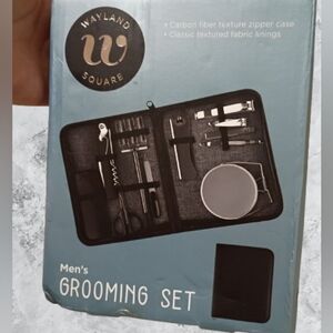 New Wayland Square Black Men's Grooming Set